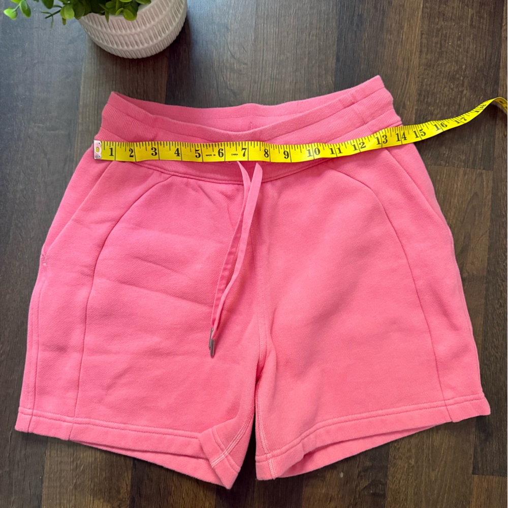 Lululemon Sweatshirt & Shorts Bundle - Picture 10 of 15